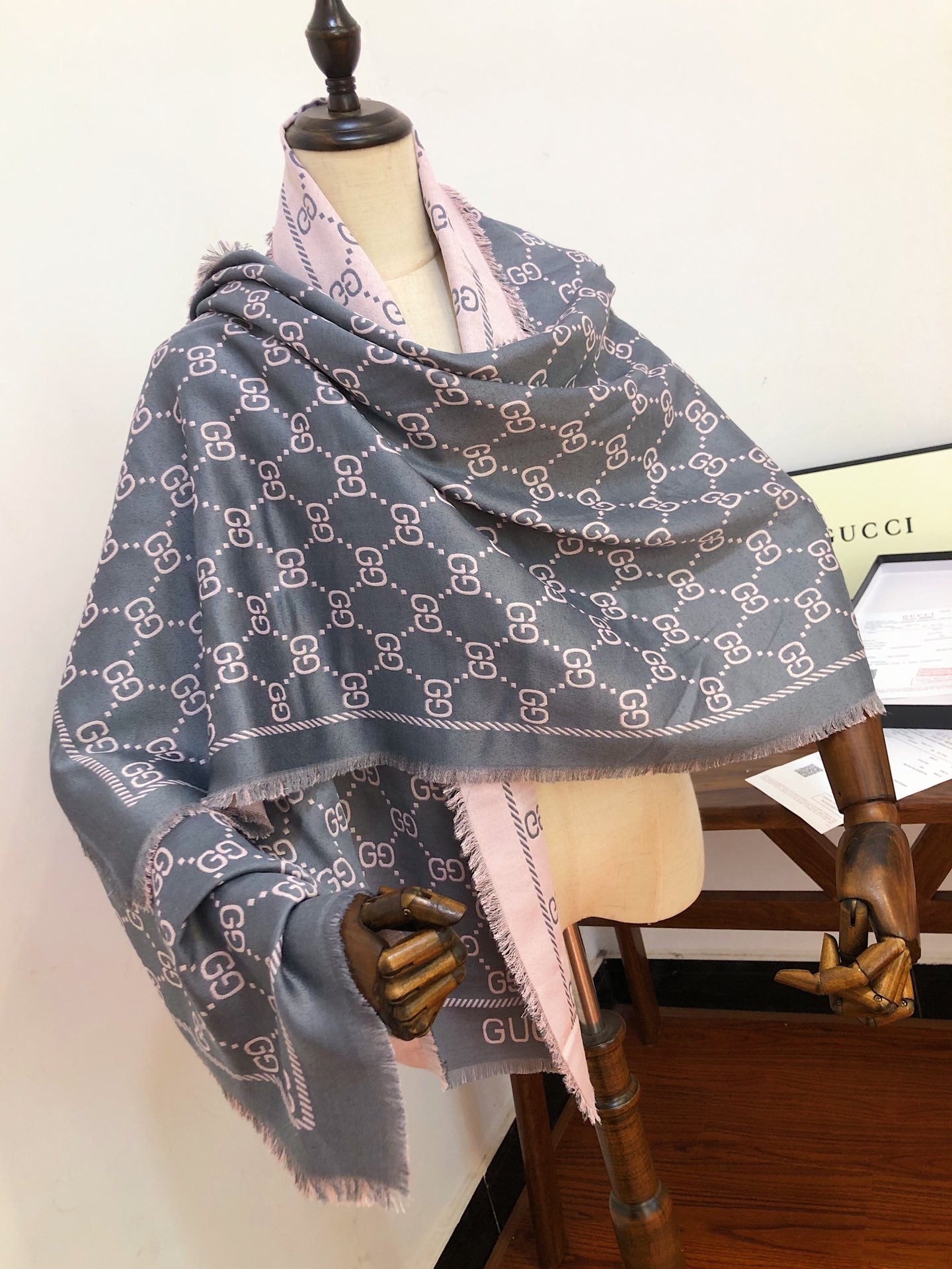 GG - Scarf (2 Colours Available)