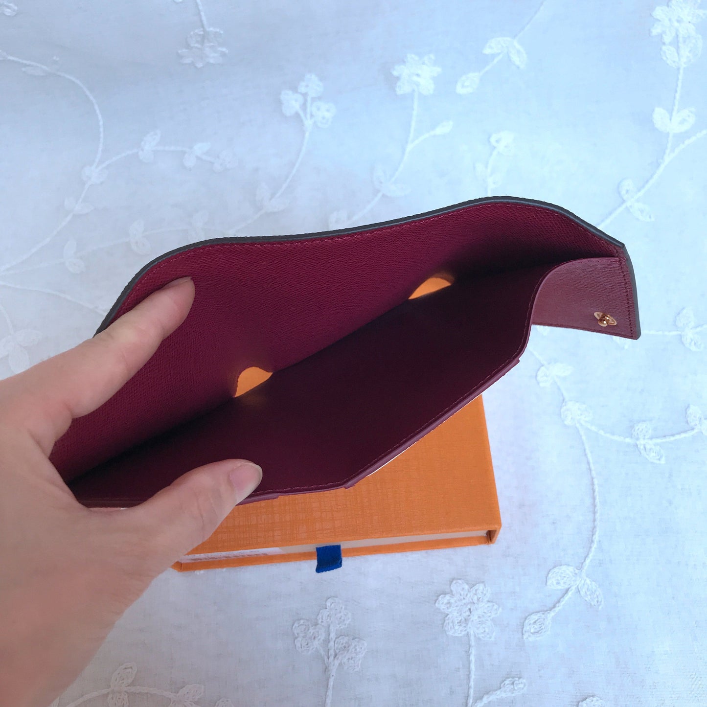 Lv wallet