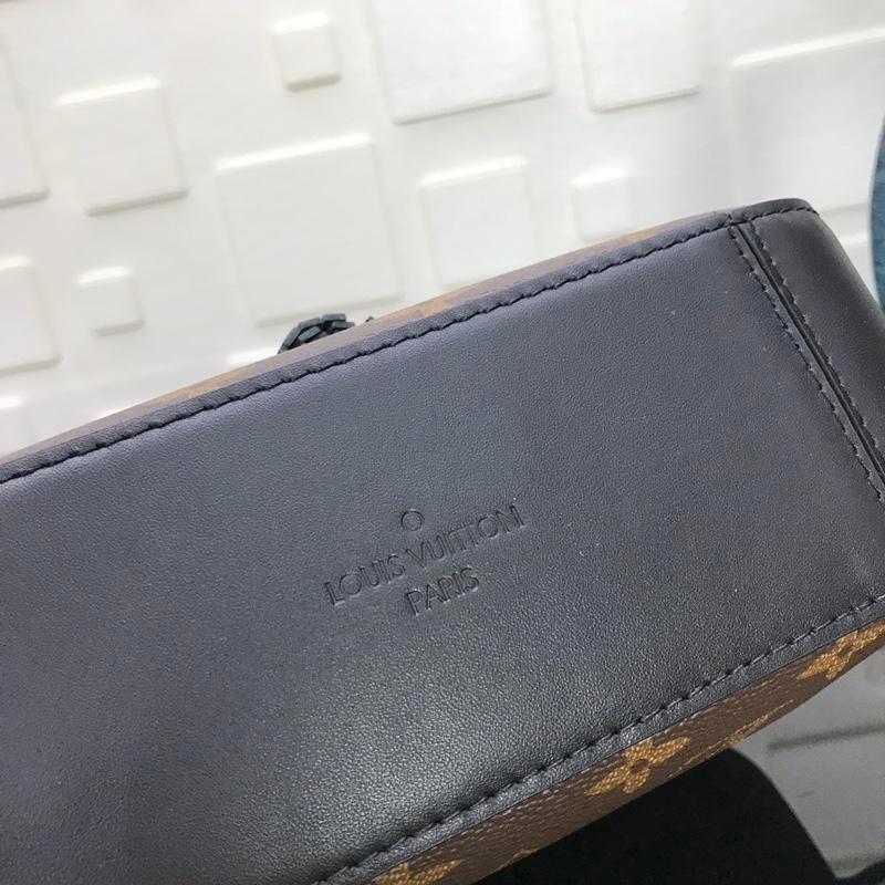 Lv SAINTONGE