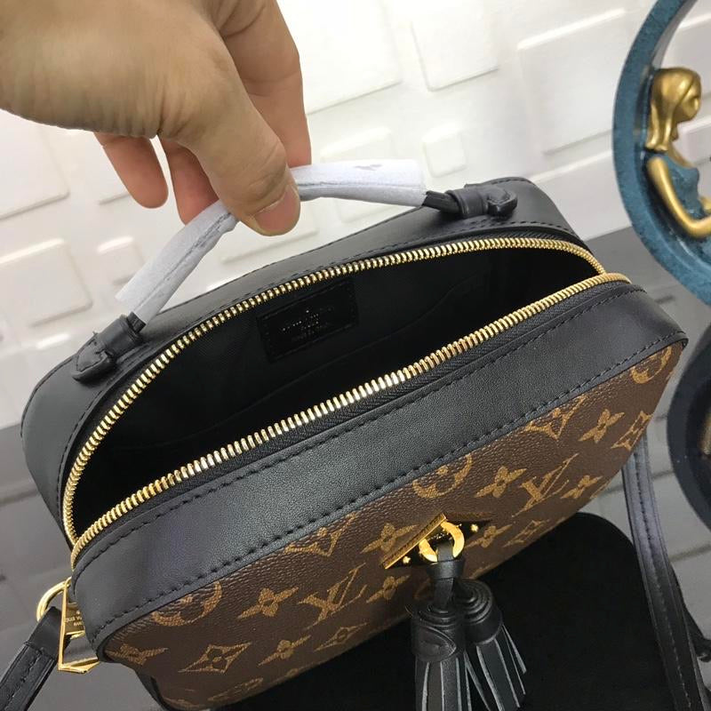 Lv SAINTONGE