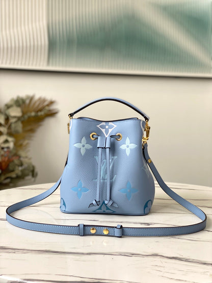 Lv giant blue