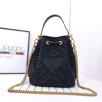 G u c c I lo 21*22*11CM