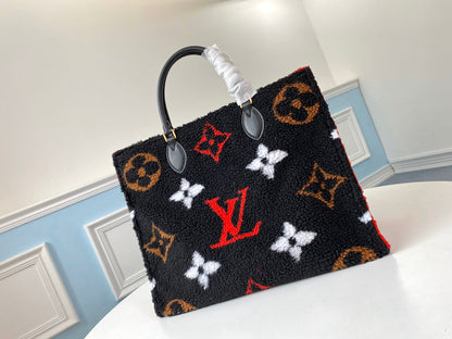L v teddy tote 41.0 x 34.0 x 19.0 cm