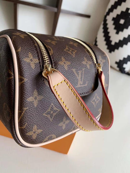 Dopp kit