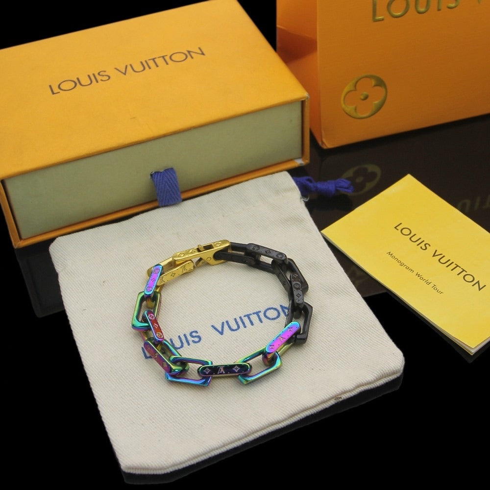 Lv new bracelet