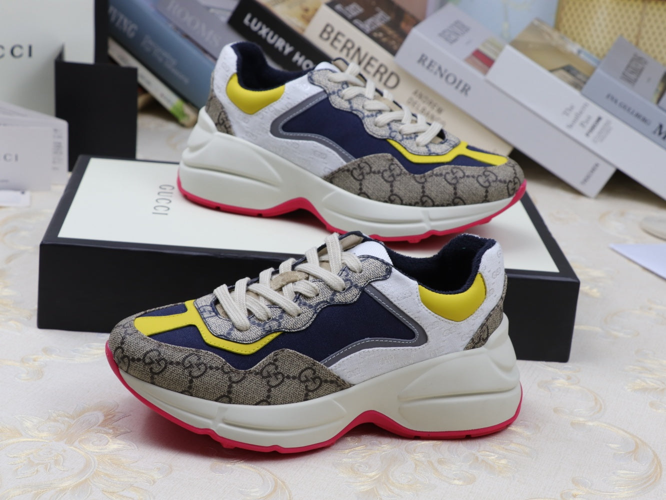 Gucci 3colors