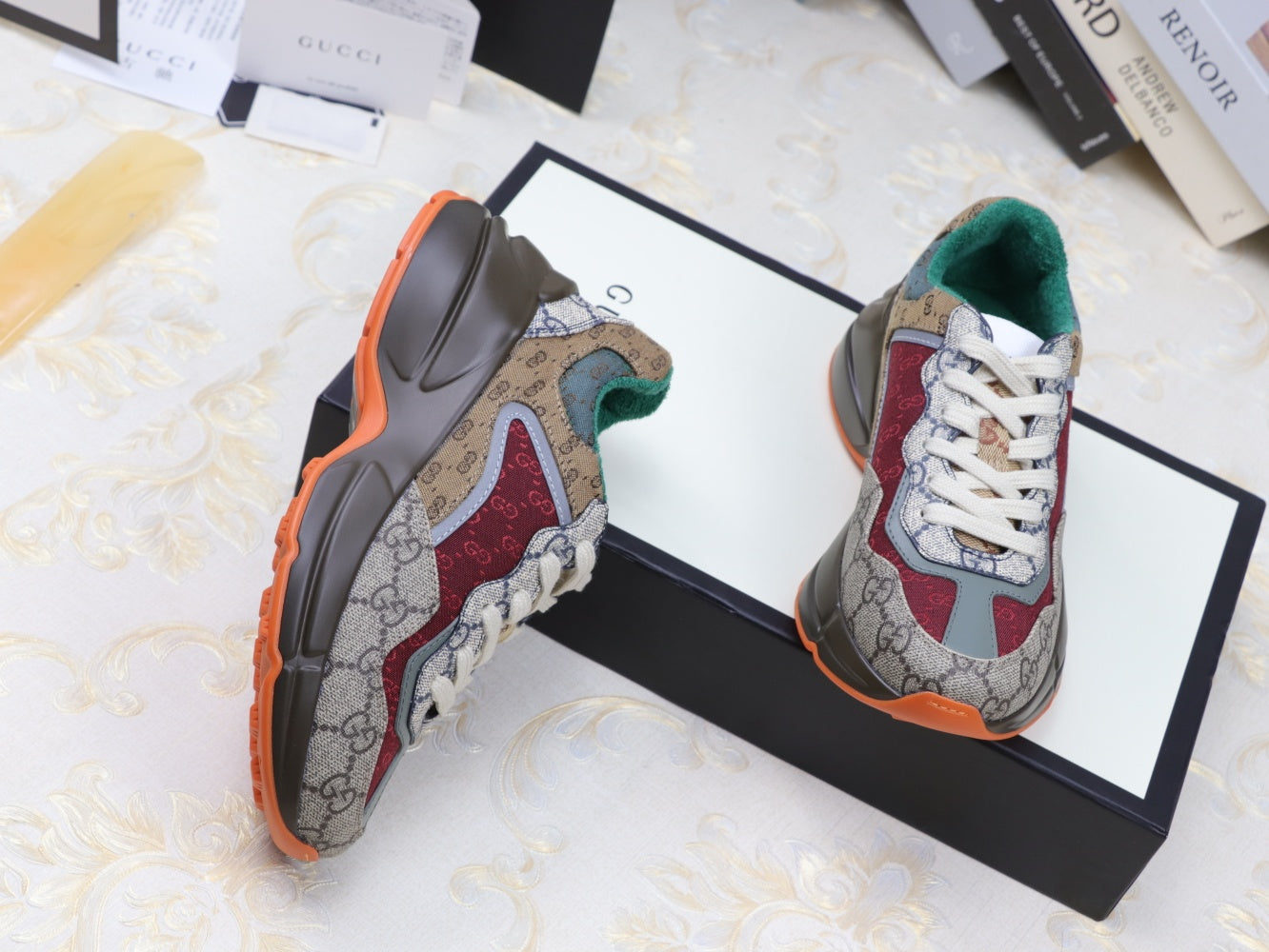 Gucci 3colors
