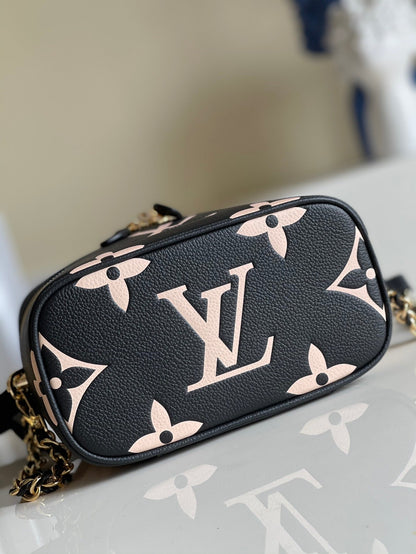 Lv vanity 19 x 13 x 11cm 2colors