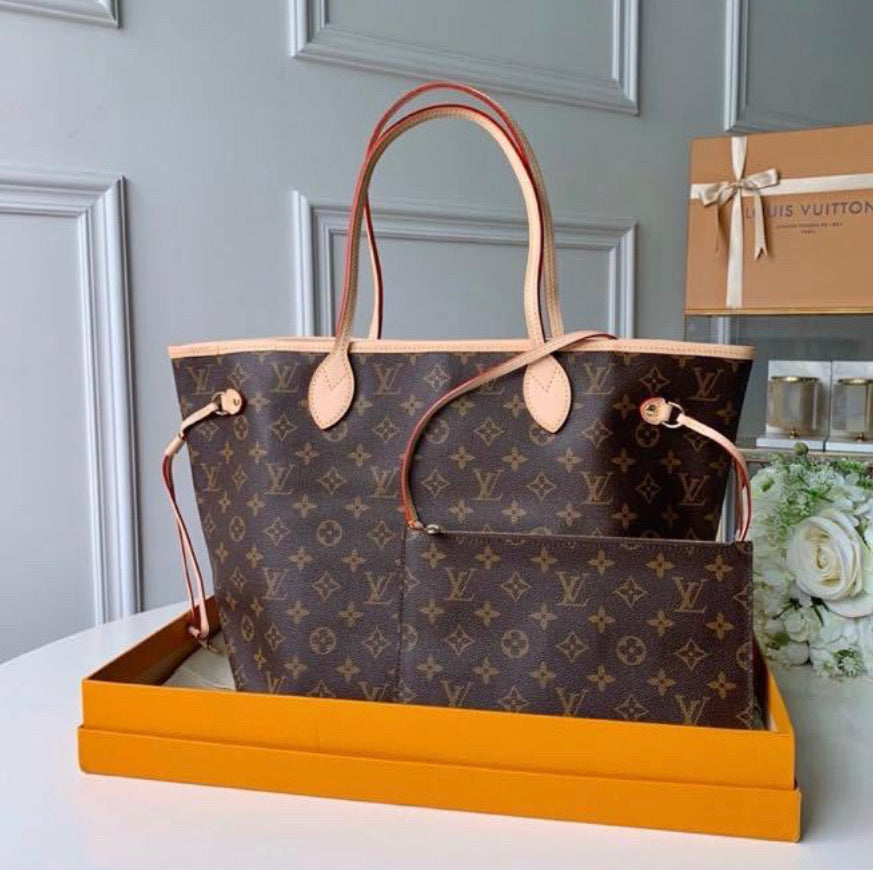Lv Neverfull-brown inside