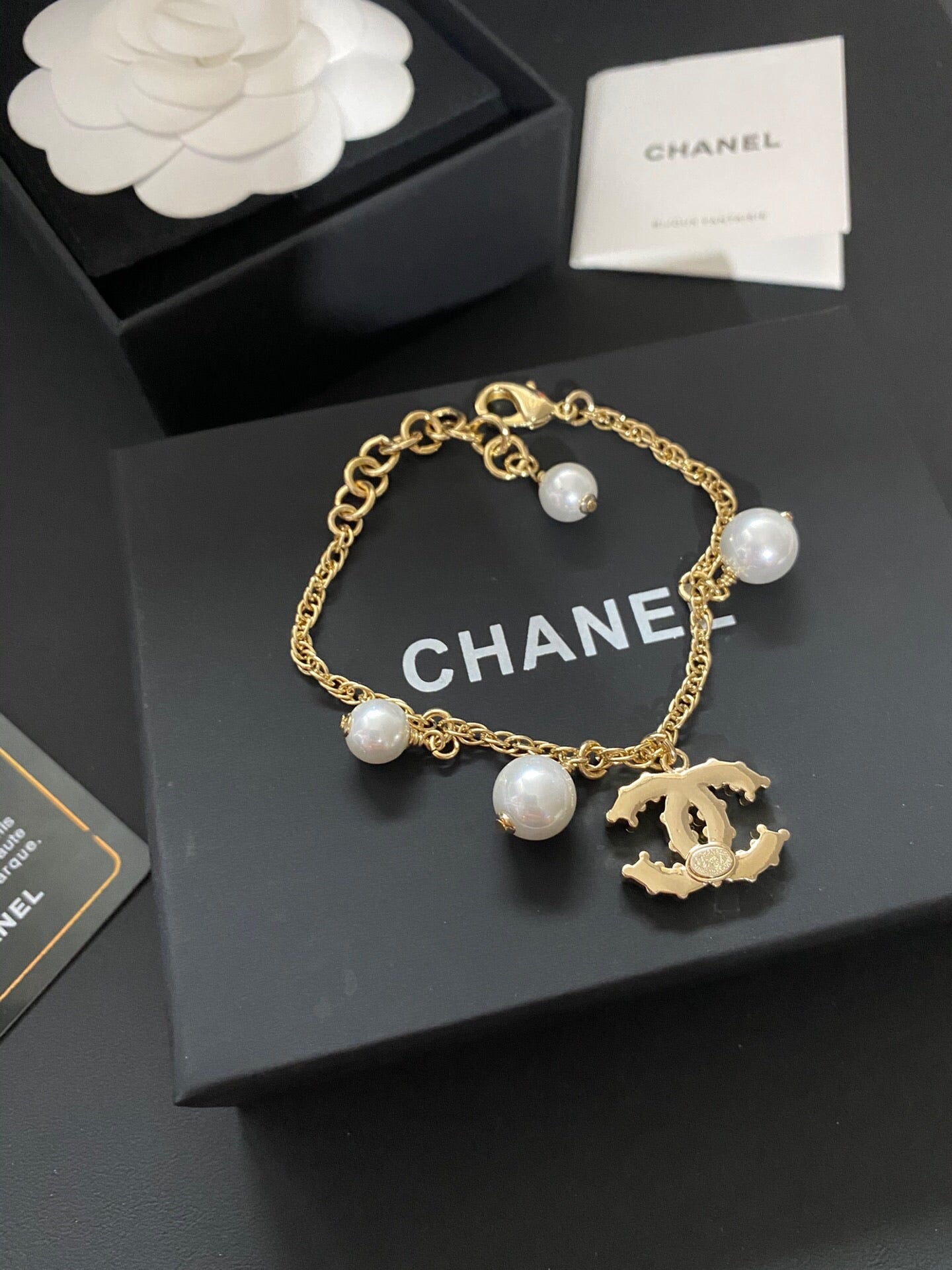 Pearl colorfast bracelet