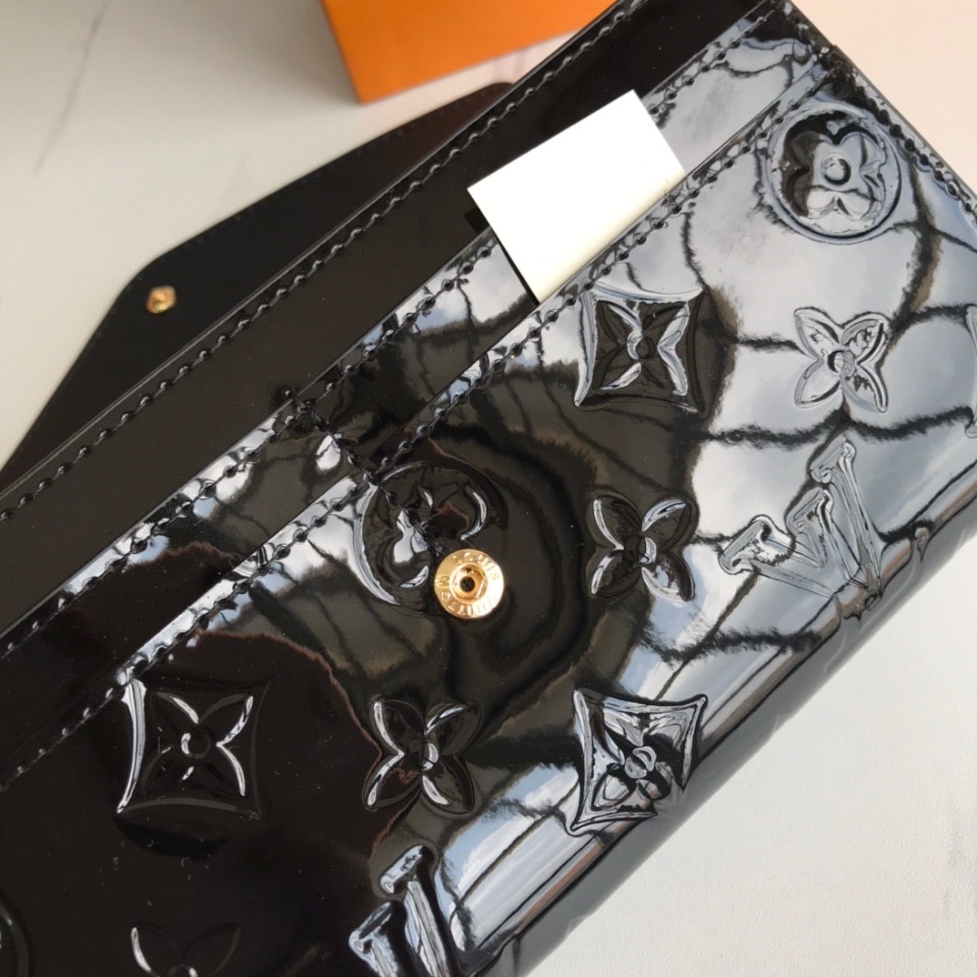Lv wallet 19*10cm