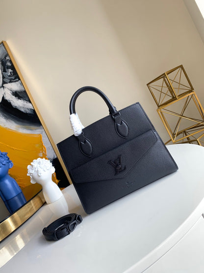 Lv new black