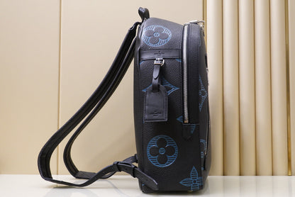 L v backpack