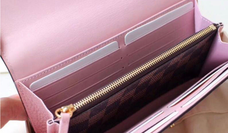 Lv wallet x