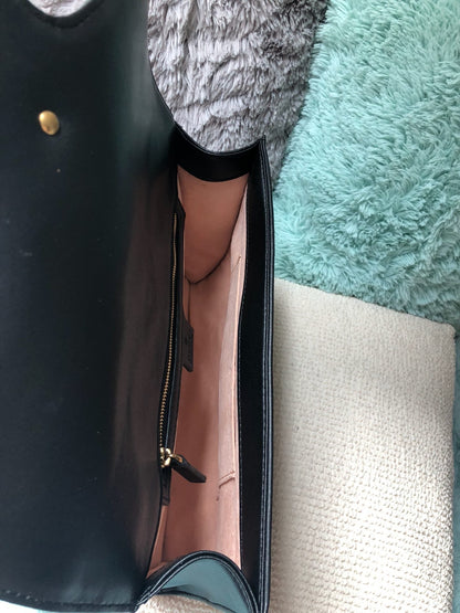 Clutch handbag