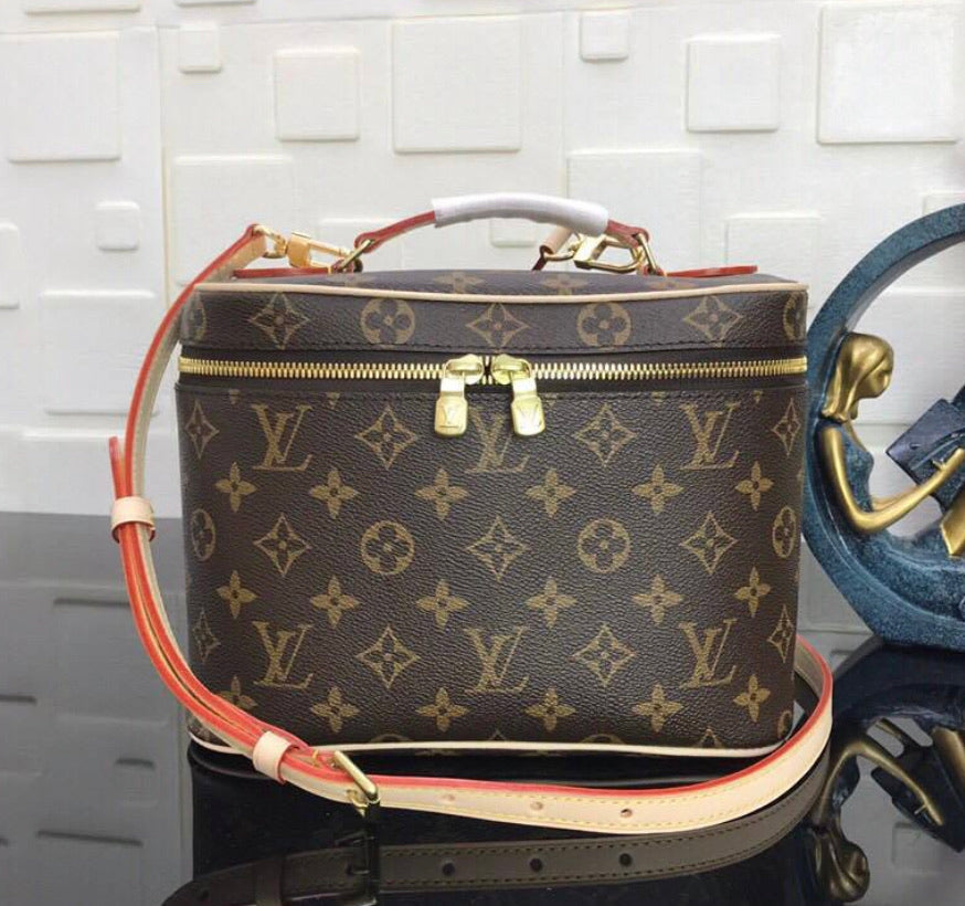 Lv compact vanity