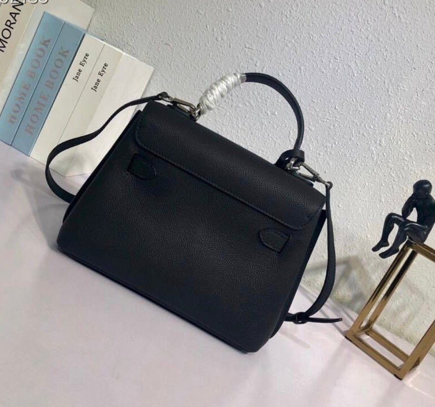 Lv black noe